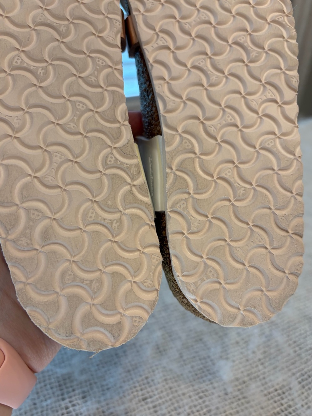 Birkenstock mayari kids sandals  pearl & rose gold EUC - Picture 11 of 16